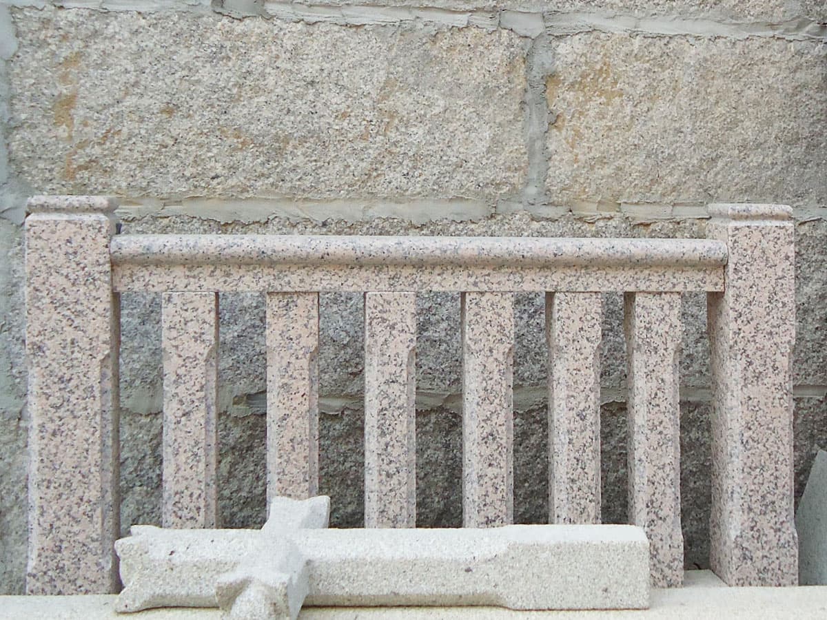 Balaustrada de piedra en Ponteareas